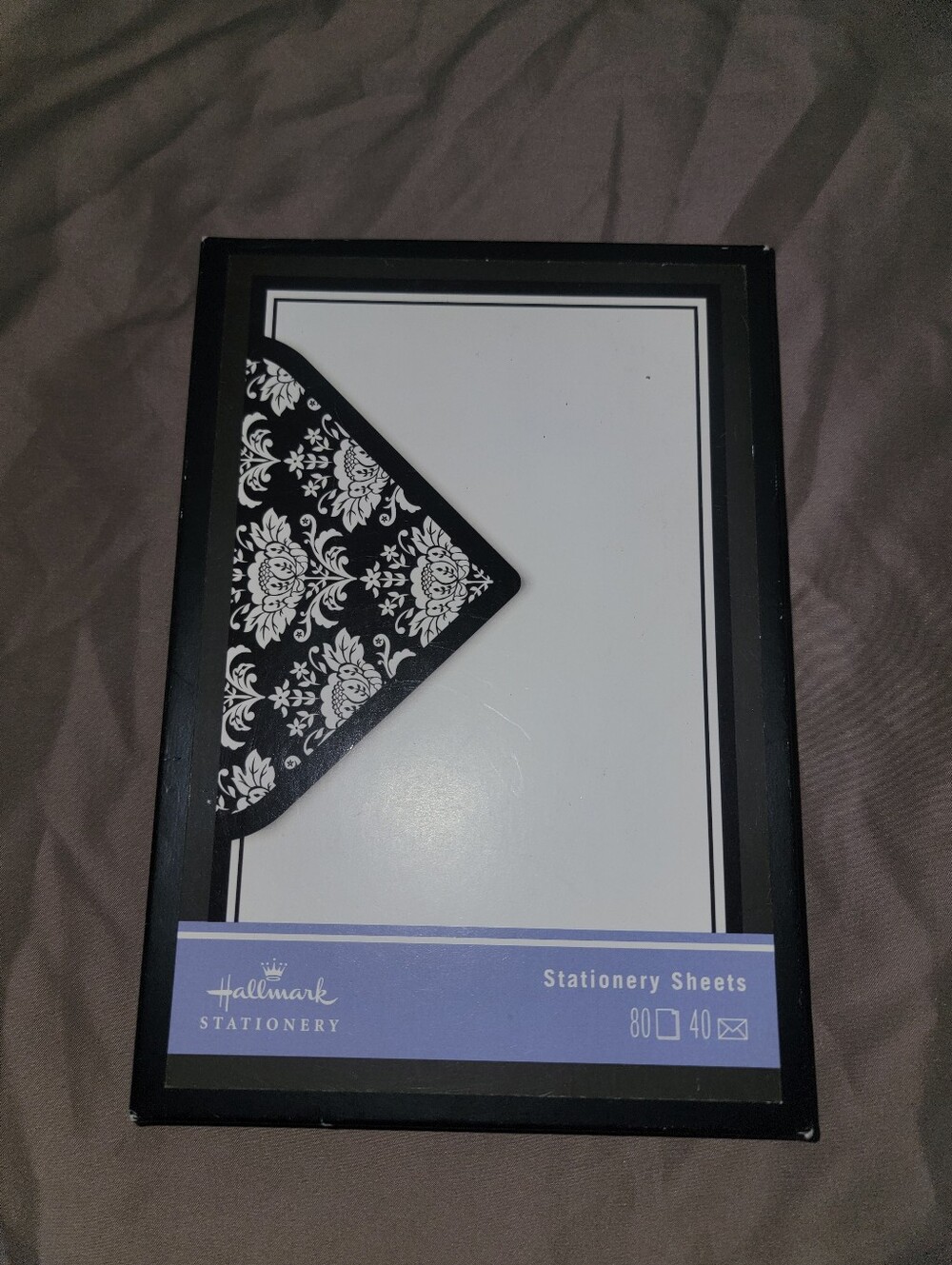 Hallmark Black and White Stationary Sheets Nib